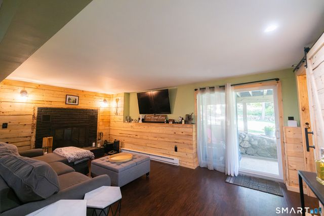 332 Williamson Circle, Watertown, CT 06779