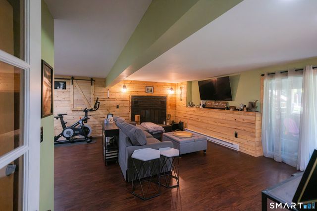 332 Williamson Circle, Watertown, CT 06779