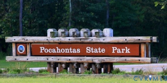 5206 White Pickett Ln, North Chesterfield, VA 23237