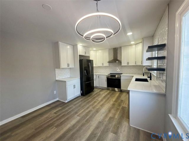 5206 White Pickett Ln, North Chesterfield, VA 23237