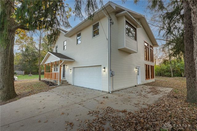 3309 Sharon Avenue, Kettering, OH 45429