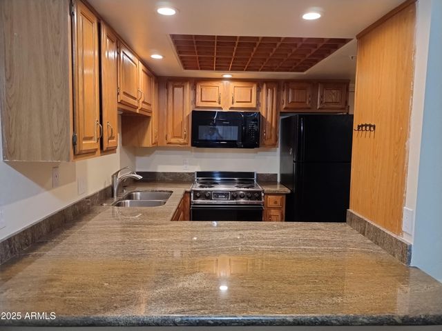 10330 W THUNDERBIRD Boulevard C228, Sun City, AZ 85351