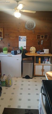 1528 Maxwell Street, Colorado Springs, CO 80906