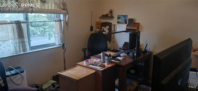 1528 Maxwell Street, Colorado Springs, CO 80906