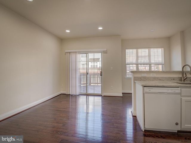 13510 TURQUOISE LN, Herndon, VA 20170