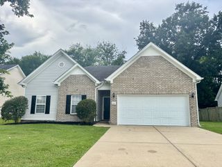 359 Sarava Ln, Smyrna, TN 37167