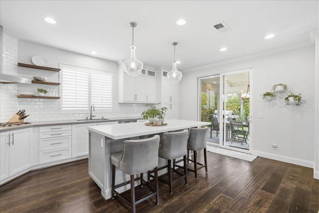 23505 Gentian Court, Valencia, CA 91354