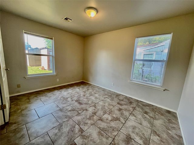 6317 E Reading Street, Tulsa, OK 74115