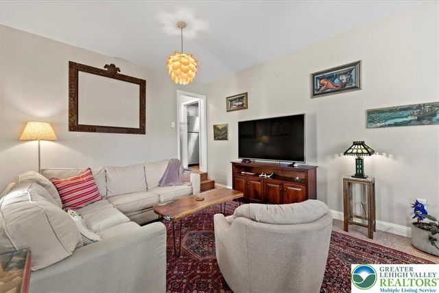 1501 Bushkill Street, Wilson Boro, PA 18042