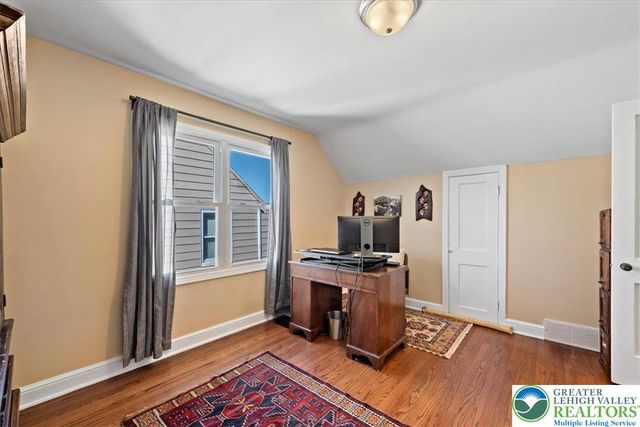 1501 Bushkill Street, Wilson Boro, PA 18042