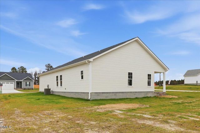 105 Sagewood Drive, Dudley, NC 28333