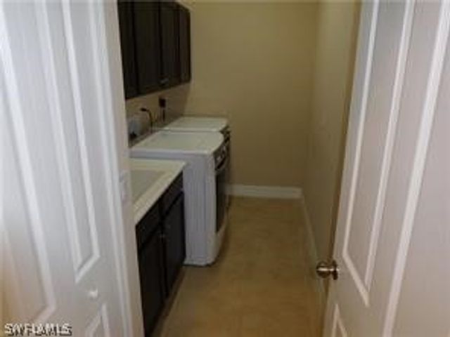 6853 Il Regalo CIR, Naples, FL 34109