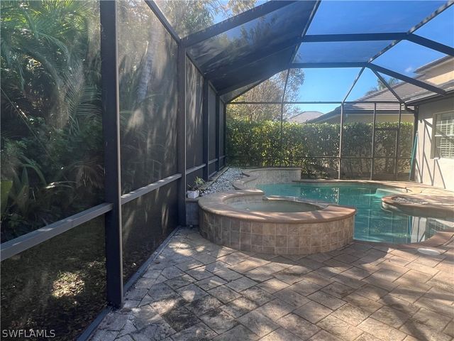 6853 Il Regalo CIR, Naples, FL 34109