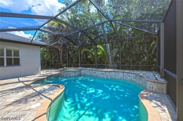 6853 Il Regalo CIR, Naples, FL 34109