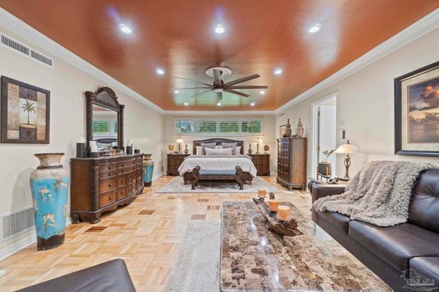 1415 N Barcelona, Pensacola, FL 32501