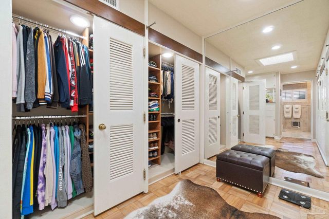 1415 N Barcelona, Pensacola, FL 32501