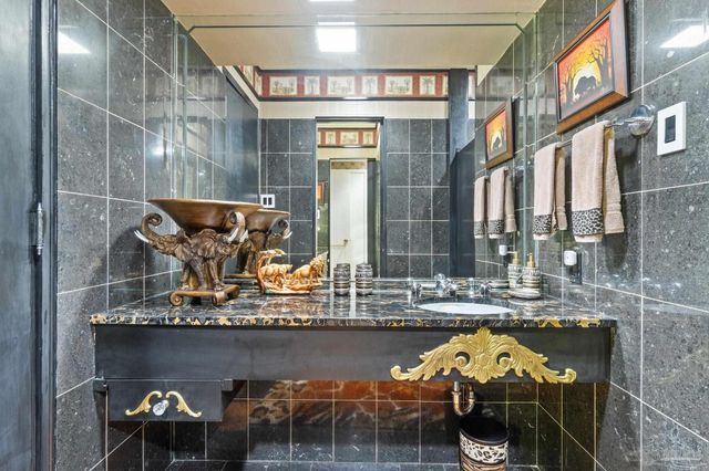 1415 N Barcelona, Pensacola, FL 32501