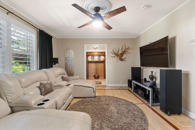 1415 N Barcelona, Pensacola, FL 32501