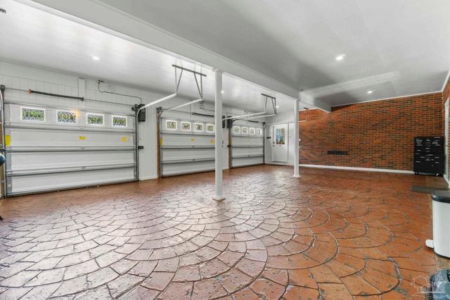 1415 N Barcelona, Pensacola, FL 32501