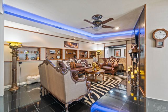 1415 N Barcelona, Pensacola, FL 32501