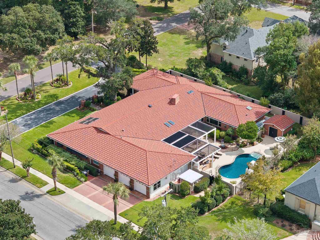 1415 N Barcelona, Pensacola, FL 32501