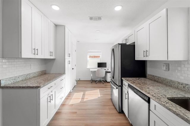 4424 W BAY COURT AVENUE, Tampa, FL 33611