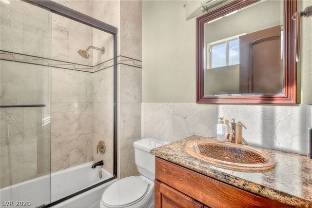 1800 Plantea Court, Las Vegas, NV 89117