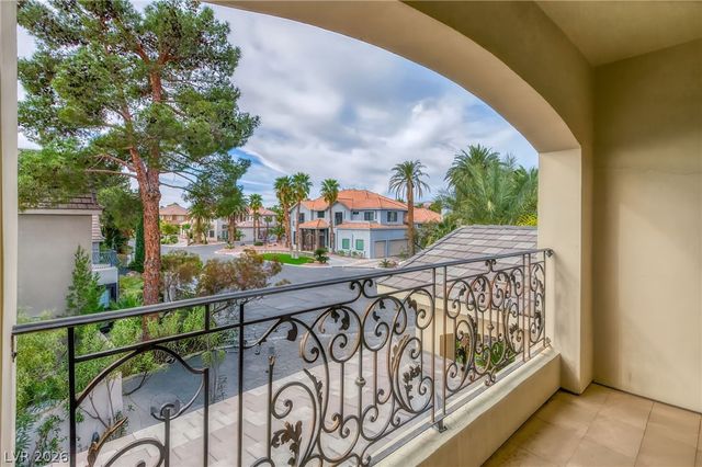 1800 Plantea Court, Las Vegas, NV 89117