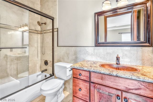 1800 Plantea Court, Las Vegas, NV 89117