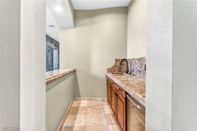 1800 Plantea Court, Las Vegas, NV 89117