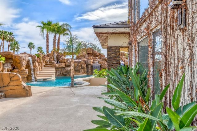 1800 Plantea Court, Las Vegas, NV 89117