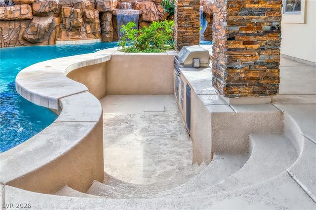 1800 Plantea Court, Las Vegas, NV 89117