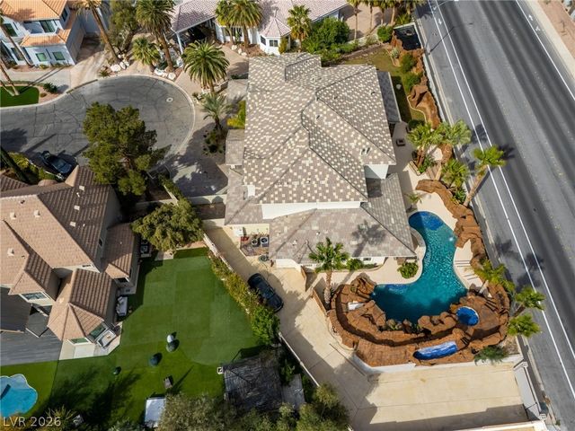 1800 Plantea Court, Las Vegas, NV 89117