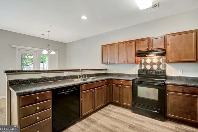 151 Granite Way, Newnan, GA 30265