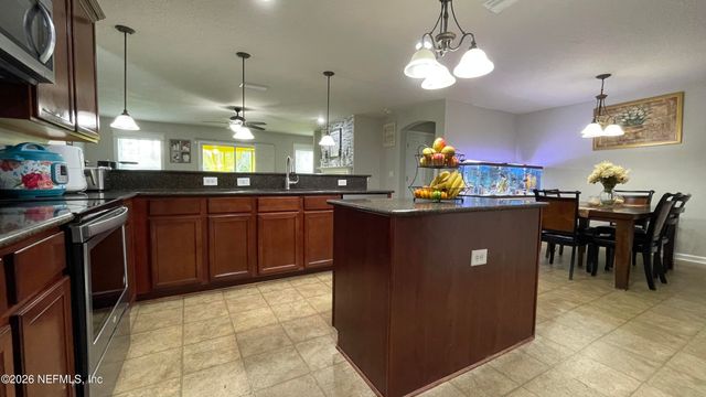 11814 LINDSEY LAKE Drive, Jacksonville, FL 32221