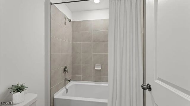 12222 Amber Waves RD, Lehigh Acres, FL 33974