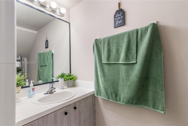 1420 NE 33rd Avenue 105-15, Homestead, FL 33033