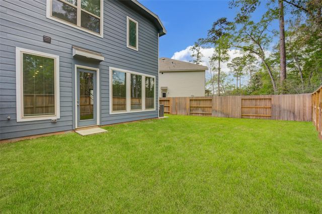 609 Royal Arch Drive, Conroe, TX 77304