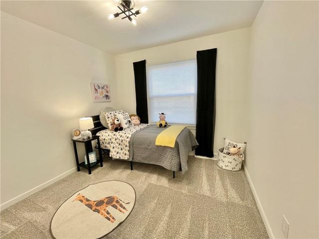 3301 S Vermont Avenue, Independence, MO 64052