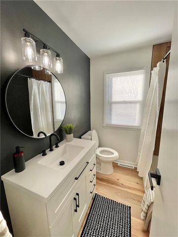 3301 S Vermont Avenue, Independence, MO 64052