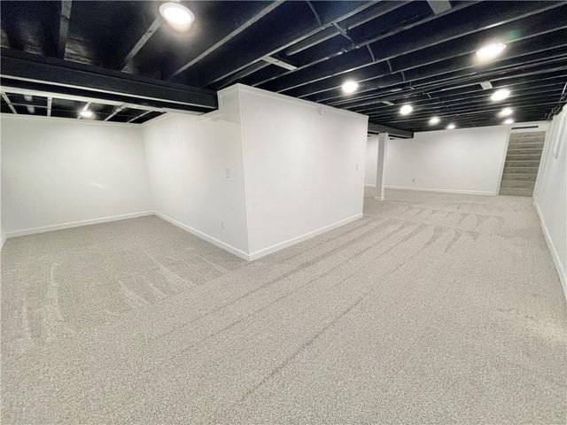 3301 S Vermont Avenue, Independence, MO 64052