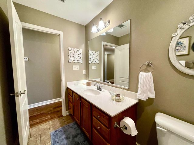 129 Pleasantwood Drive, Maumelle, AR 72113