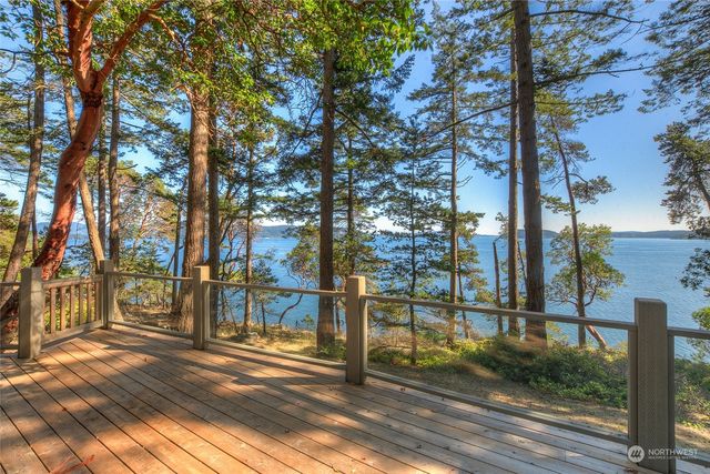 86 Shag Rock Lane, Orcas Island, WA 98245