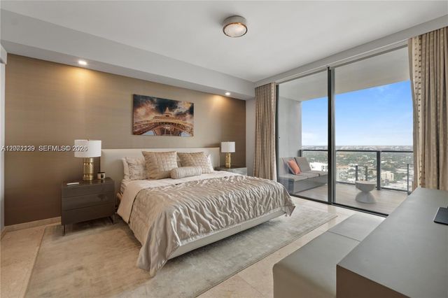 88 SW 7th Street 3412, Miami, FL 33130