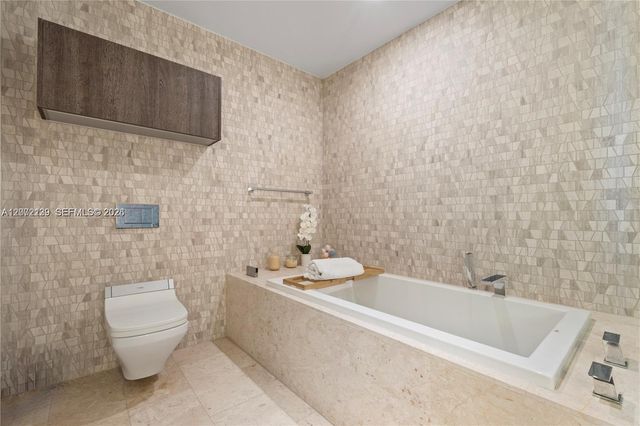88 SW 7th Street 3412, Miami, FL 33130