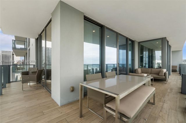 88 SW 7th Street 3412, Miami, FL 33130