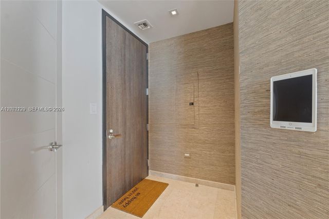 88 SW 7th Street 3412, Miami, FL 33130
