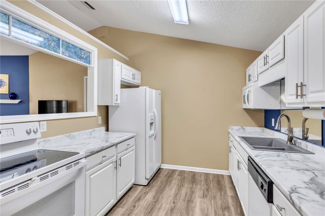 706 Pelham Square Way, Greer, SC 29650