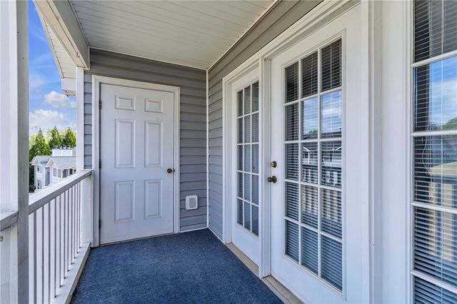 706 Pelham Square Way, Greer, SC 29650