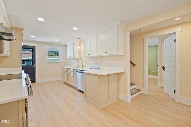 173 S Hardin Street, Southern Pines, NC 28387